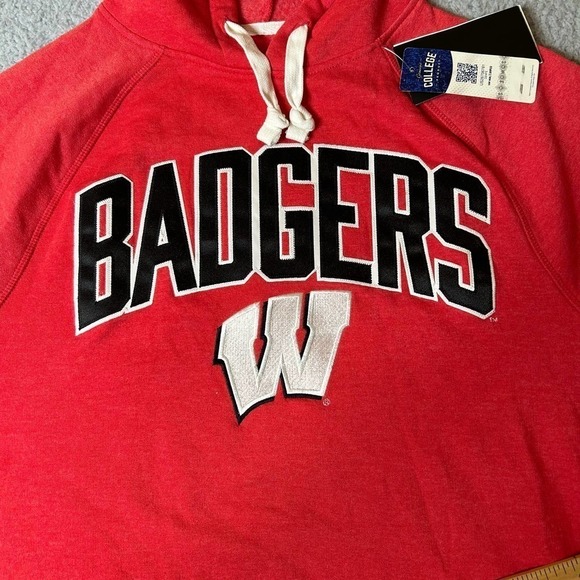 Wisconsin Badgers Hoodie Mens Medium Red Embroidered Stitched NCAA Big 10 NEW - Picture 3 of 11